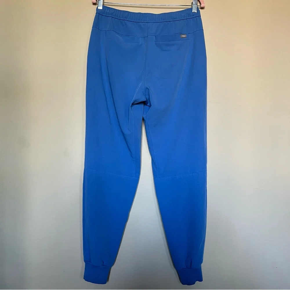 Figs Men’s Tansen Jogger Scrub Pants in Ceil Blue Size Small